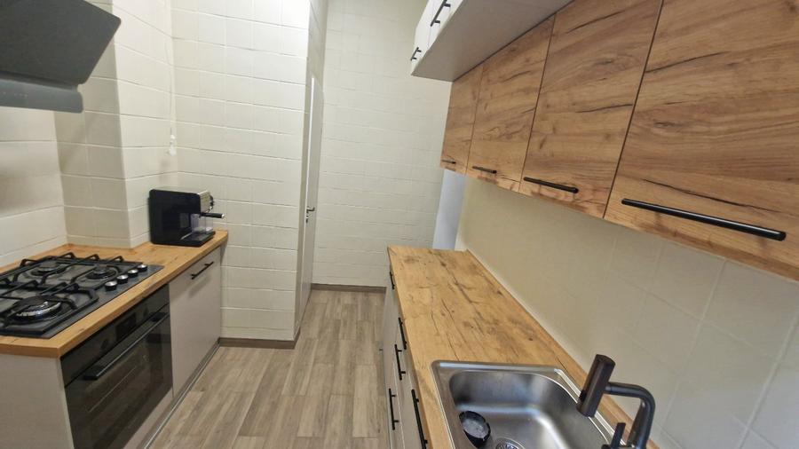 Inchiez apartament 2 camere decomandat zona Piata Muncii, parter de casa la curt - 13
