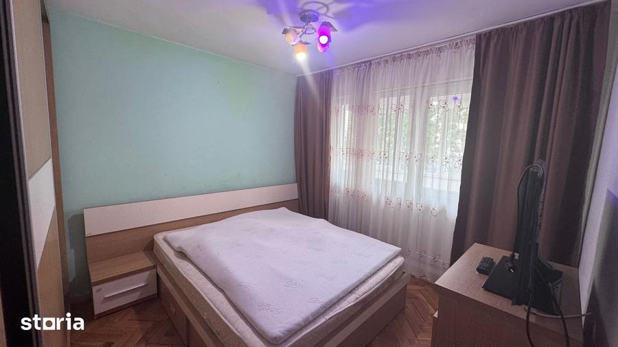 Apartament cu 3 camere decomandat în Dacia