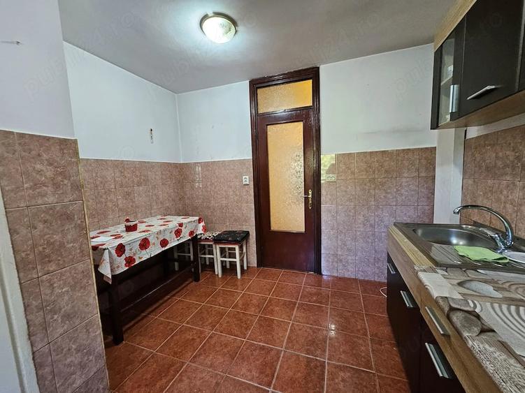 Apartament cu 2 camere semidecomandat în Micălaca