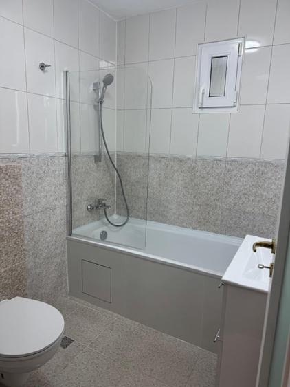 Apartament cu 2 camere decomandat, mobilat în 1 Mai
