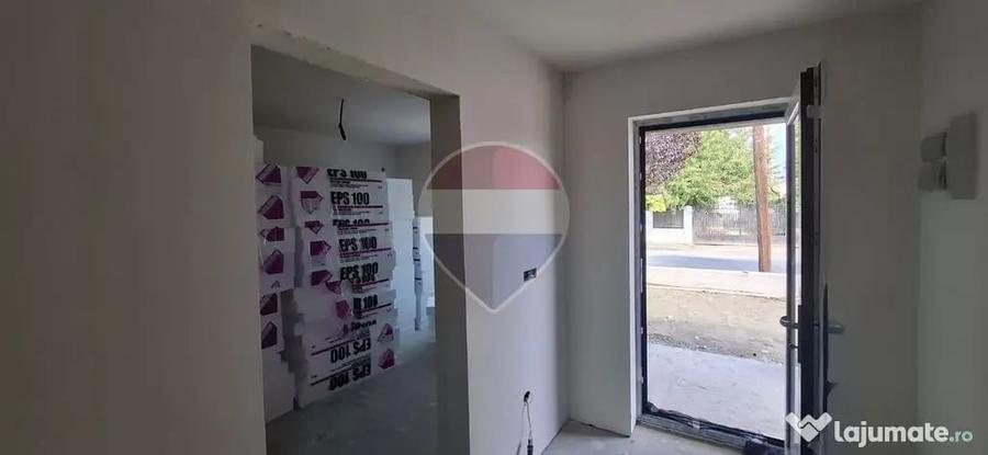Casă cu 3 camere cu Teren 357 Mp în Ceardac