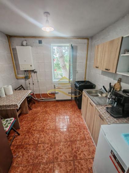 APARTAMENT DE VANZARE CU 2 CAMERE DECOMANDATE - 4