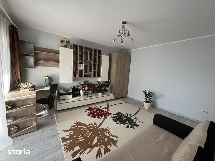 Apartament cu 2 camere decomandat în Borhanci