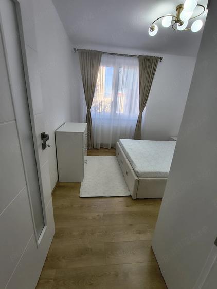 Apartament cu 2 camere decomandat în Exterior Vest