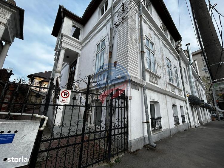 Casă cu 4 camere în Ultracentral