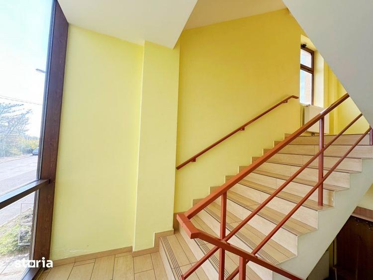 Spațiu comercial, de 451 mp, în Central