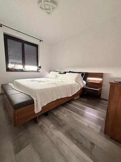 Apartament cu 3 camere semidecomandat în Braytim