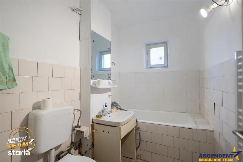Apartament cu 2 camere decomandat în Central