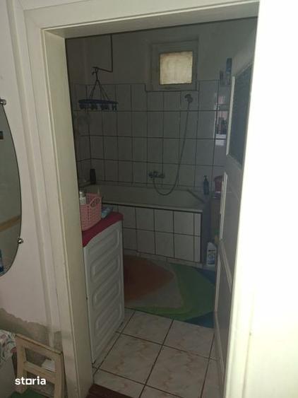 Casă cu 2 camere cu Teren 110 Mp în Soarelui