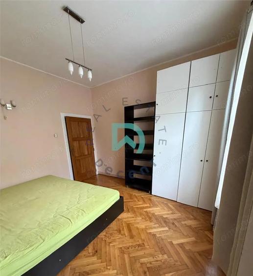 Casă cu 6 camere cu Teren 500 Mp în Griviței