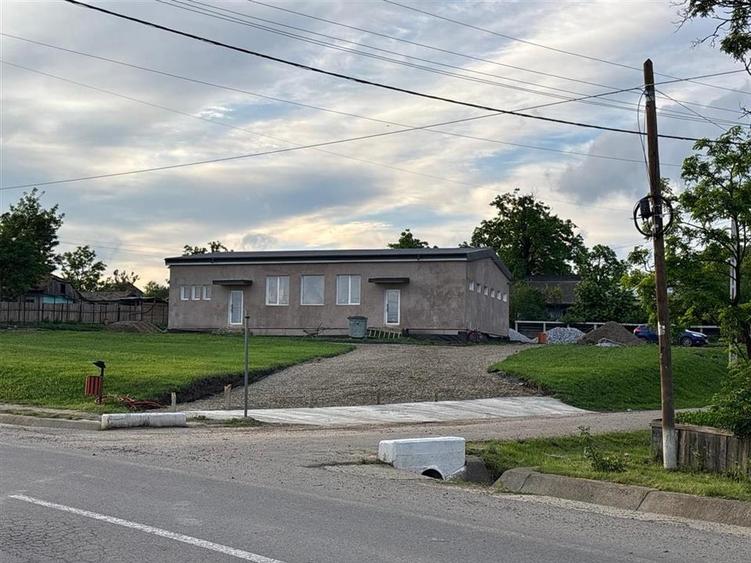 Spațiu comercial, de 202 mp, în Șipote