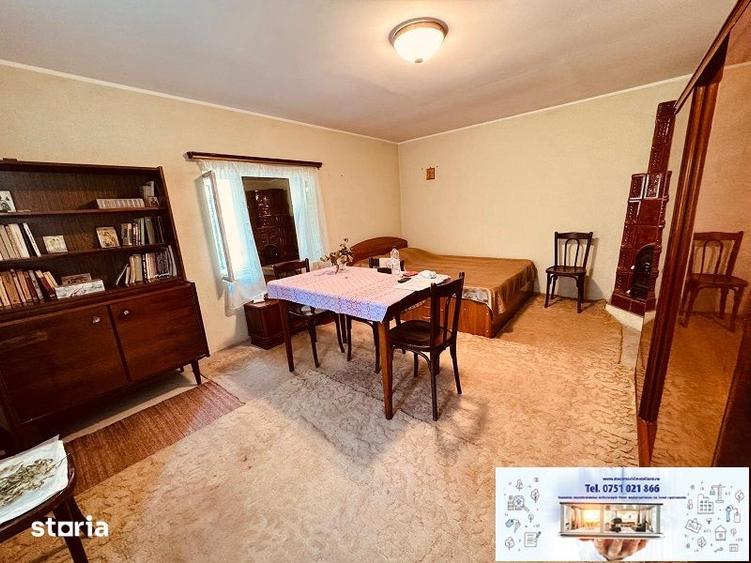 Casă cu 2 camere cu Teren 990 Mp în Central