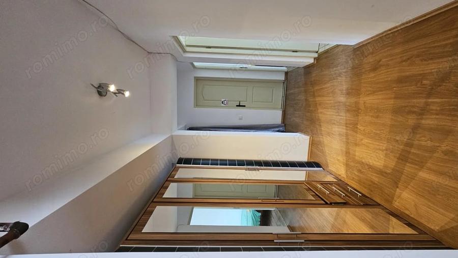 Apartament cu 2 camere decomandat în Florești