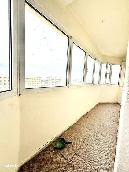 Apartament cu 4 camere în Colentina