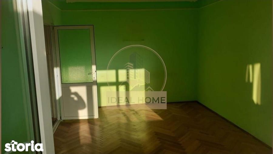 Apartament cu 2 camere decomandat în Alexandru cel Bun