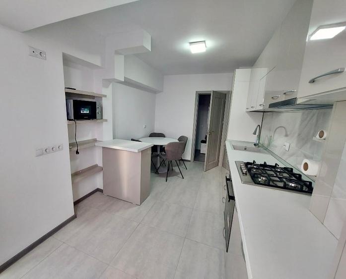 Apartament cu 2 camere decomandat, mobilat în Mazepa 1