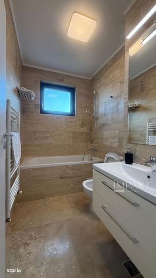 Apartament cu 3 camere decomandat în Între Lacuri