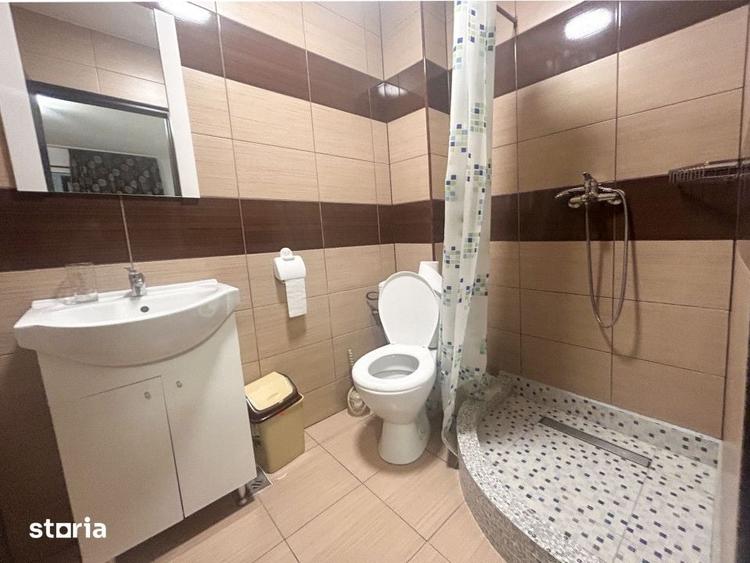 Spațiu comercial, de 323 mp, în Central