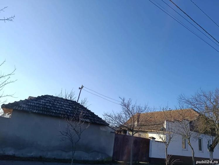 Casă cu 3 camere cu Teren 1622 Mp în Șeitin
