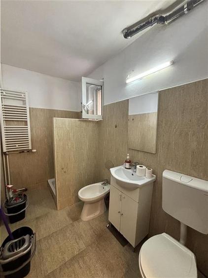 Apartament cu 2 camere decomandat în Dacia