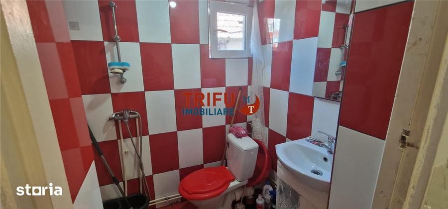 Casă cu 3 camere cu Teren 145 Mp în Cetate
