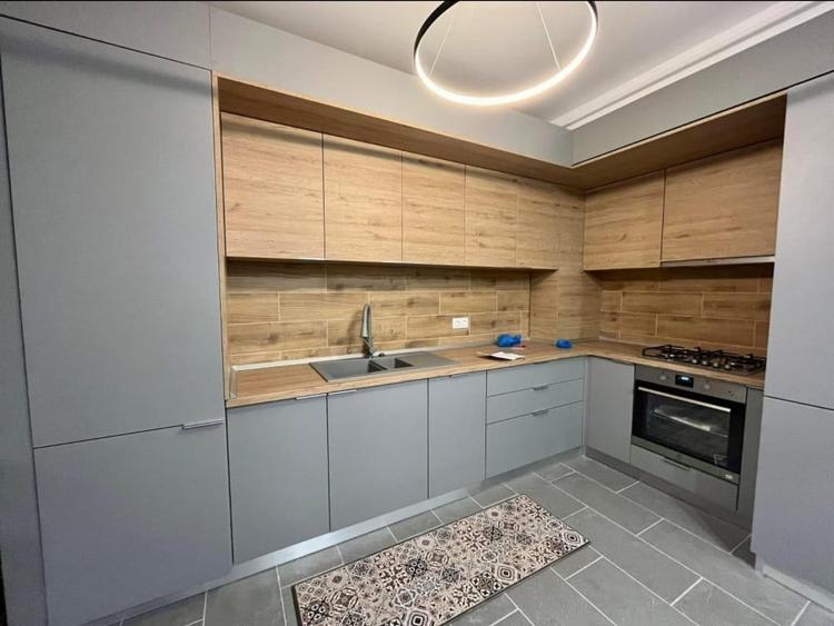 Apartament cu 2 camere semidecomandat, mobilat în Chitila