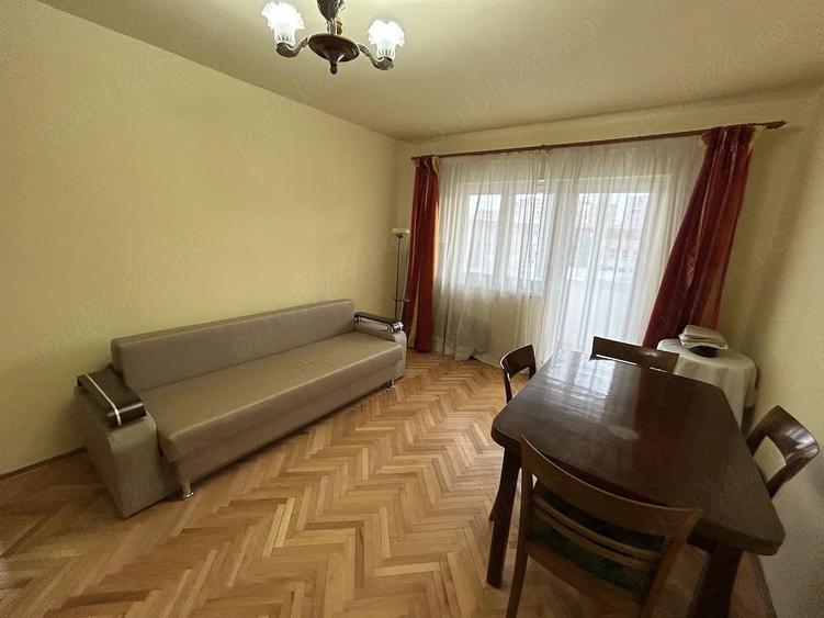 Apartament cu 3 camere decomandat în Micălaca
