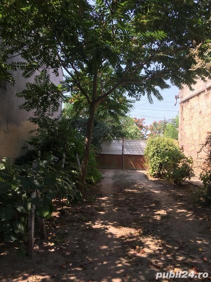 Casă cu 3 camere în Comloșu Mare