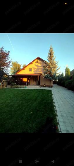 Casă cu 5 camere cu Teren 500 Mp în Sânpetru