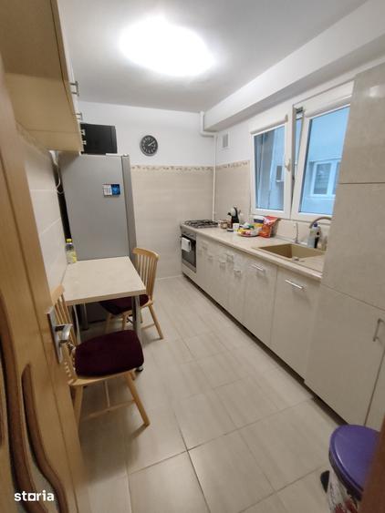 Apartament cu 2 camere decomandat în Drumul Taberei