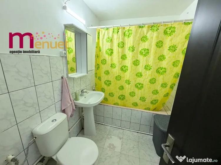 Apartament cu 3 camere decomandat în E3