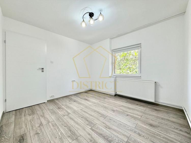 Apartament cu 3 camere decomandat, mobilat în Girocului