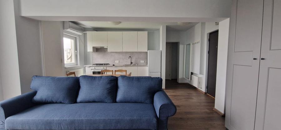 Apartament cu 2 camere semidecomandat, mobilat în Circumvalațiunii