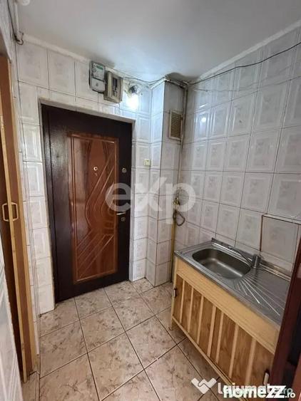 Garsoniera de vanzare Razboieni - 3
