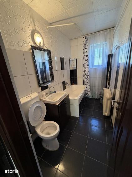 Apartament cu 2 camere semidecomandat în Calea București