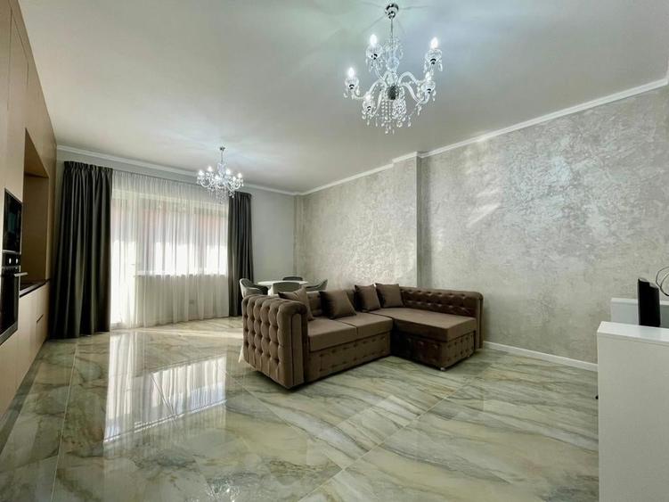 Apartament cu 2 camere semidecomandat, mobilat în Florești