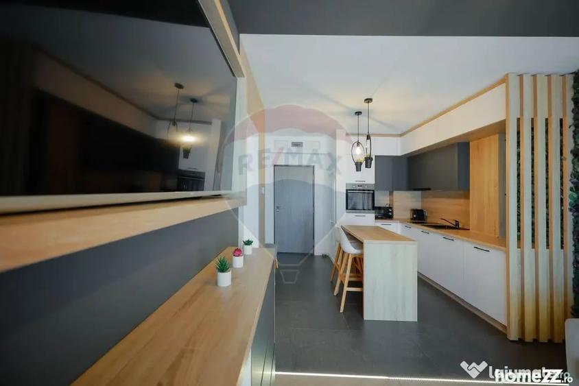 Apartament cu 2 camere decomandat în Central