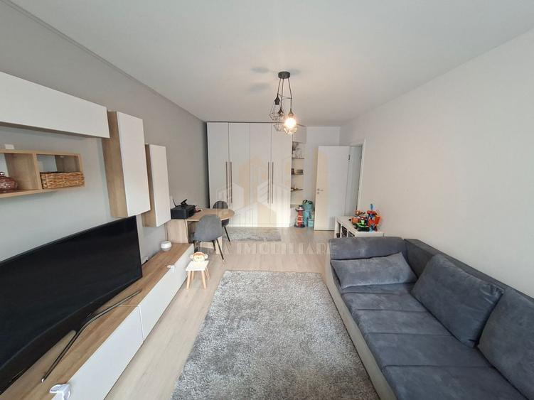 Apartament cu 2 camere decomandat în Sânpetru