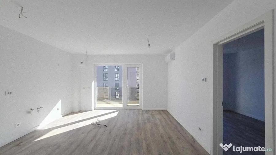 Apartament cu 2 camere semidecomandat în Nufărul