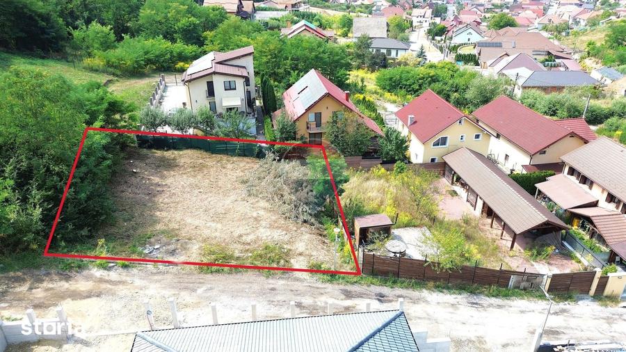 Teren de 512 mp, în Central