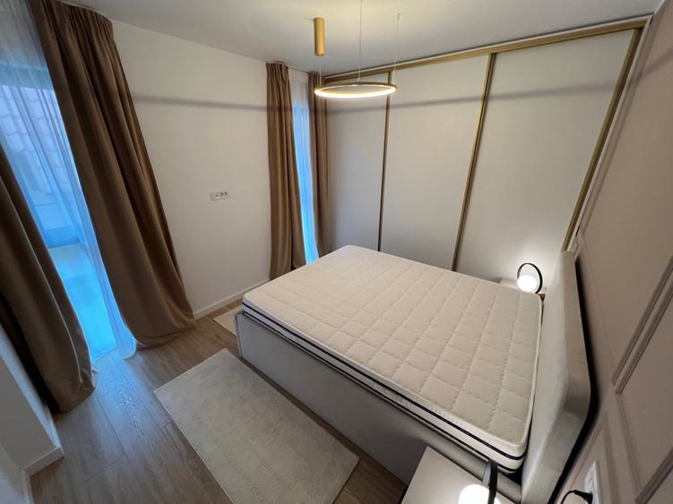 Apartament cu 2 camere semidecomandat, mobilat în Iancu Nicolae