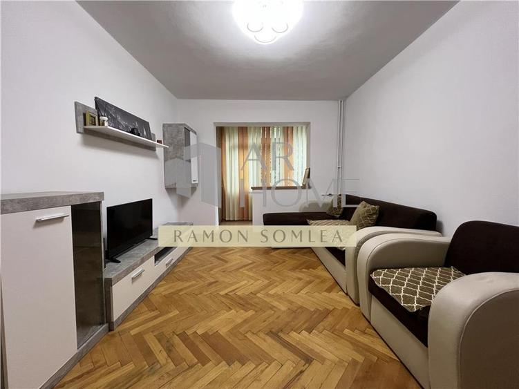 Apartament cu 3 camere nedecomandat, mobilat în Vest