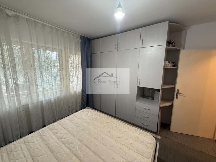 Apartament cu 2 camere decomandat în Zorilor