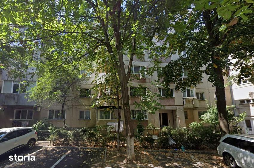 Apartament cu 3 camere decomandat în Militari