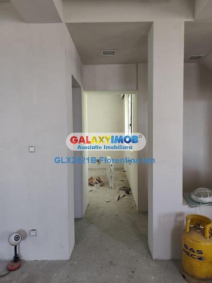 Casă cu 6 camere cu Garaj în Cornetu