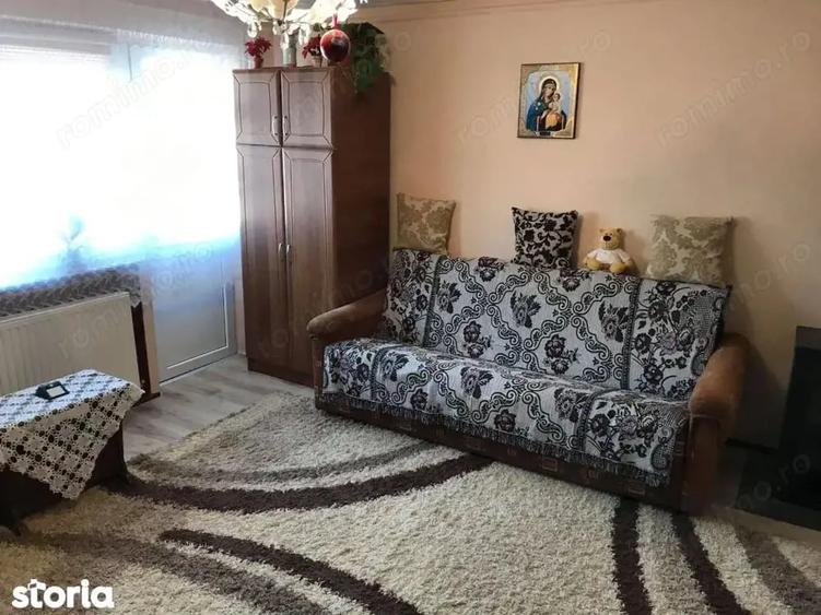Casă cu 3 camere cu Teren 300 Mp în Semicentral