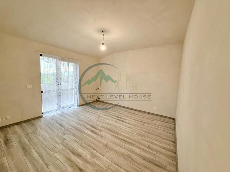 Casă individuală cu 5 camere cu Teren 500 Mp în Sânpetru