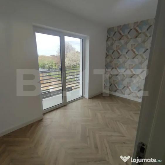 Casă cu 4 camere cu Teren 500 Mp în Valea Adâncă