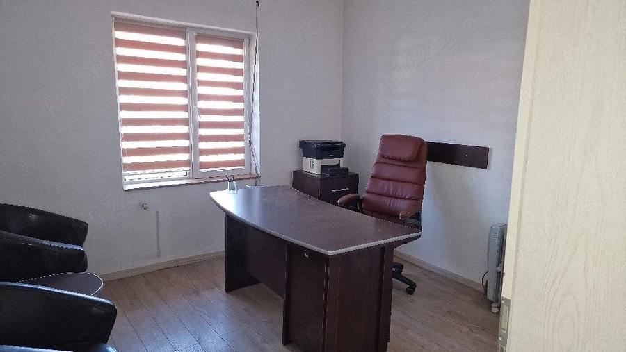 Spațiu comercial, de 283 mp, în Petros
