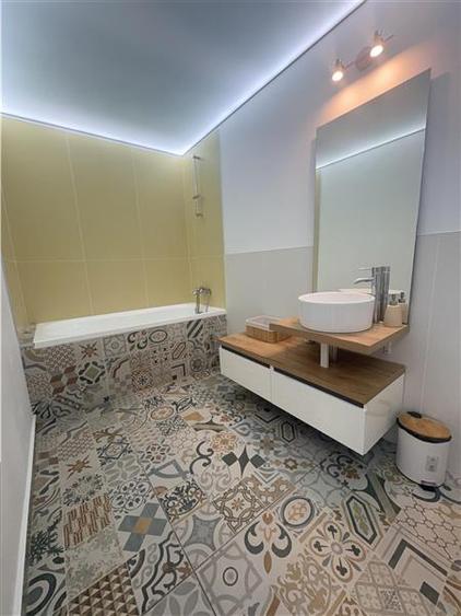 Apartament 2 Camere Superb Prima Linie la Mare - 9